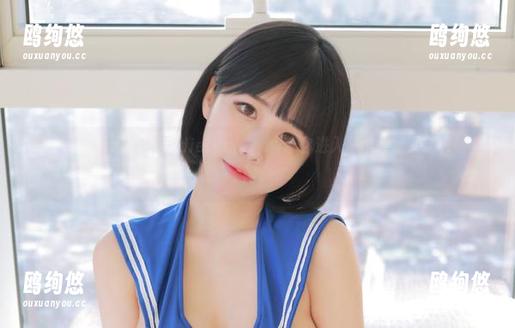 三位少女的照片，Addielyn(에디린)带你进入一个轻松又迷人的空间。