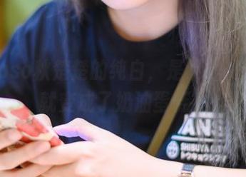 Akisoso秋楚楚的纯白，是不是一不小心就变成了奶油蛋糕？