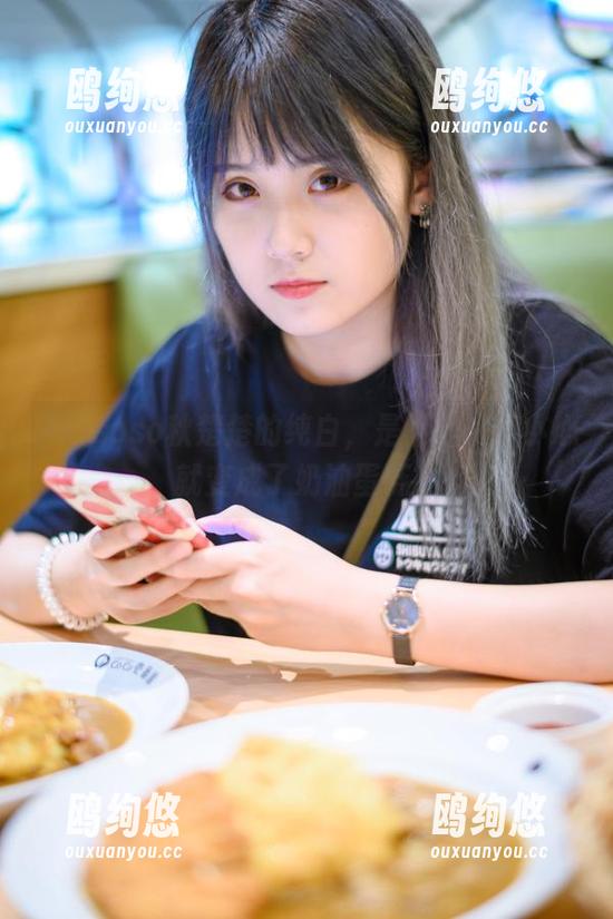 Akisoso秋楚楚的纯白，是不是一不小心就变成了奶油蛋糕？