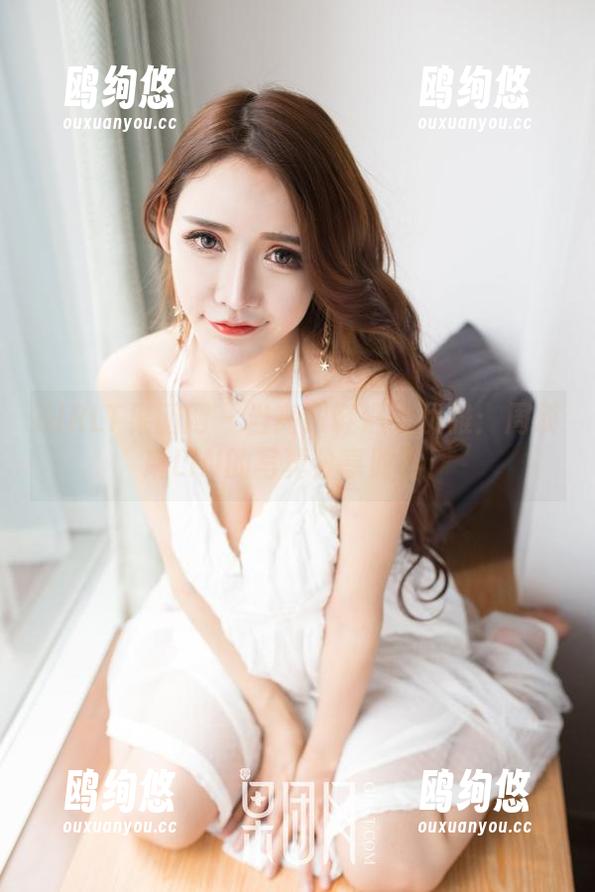 GIRLT果团网-周琰琳LIN GIRLT果团网 - 当高跟鞋遇上优雅:周琰琳LIN的写真分享时刻!