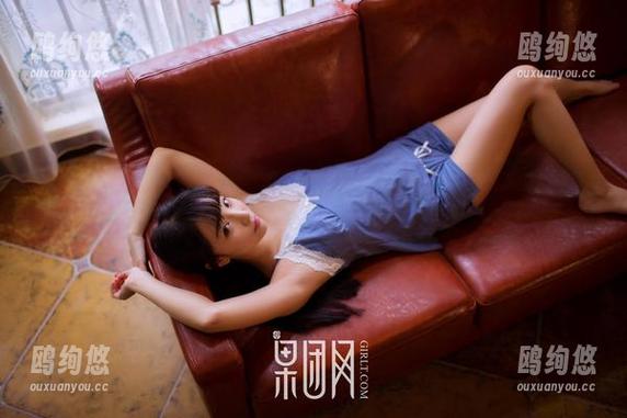 GIRLT果团网 - 除了裴希西，她的连衣裙有啥可能——原图和照片难以抗拒。