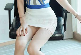 HuaYang花漾 - 这才是居家的正确打开方式：Emily顾奈奈酱私拍来袭。