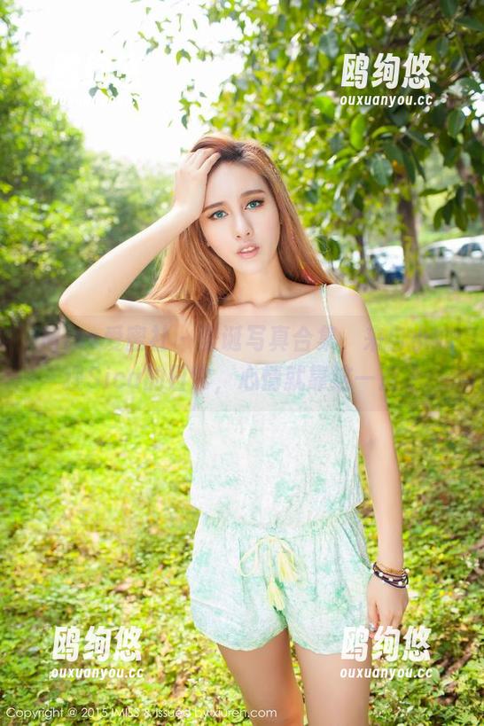 IMiss爱蜜社-小狐狸Sica IMiss爱蜜社 - 圣诞写真合集,来自小狐狸Sica的日常,心情就靠这一点了