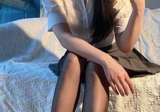微密圈 - 这双马尾私房美图，July芝岚是不是在再现校园朋克啊？