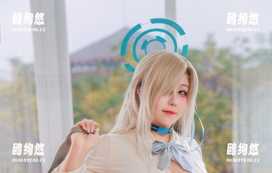 KANEKO_咔喵蕾丝cos精选，涂个口红当武器，再战一天！