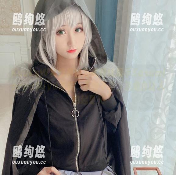 KuukoW以惊艳的方式在线展示KasumizawaMiyu泳装，不得不说，这组合让人想起夏天