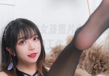 看到Leah梓未的女孩照片合集，我已经不想工作了