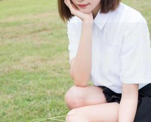 MiStar魅妍社 - 当王婉悠Queen的红裙和原图魁北克本地特产碰杯，结果发现微信头像更好看！