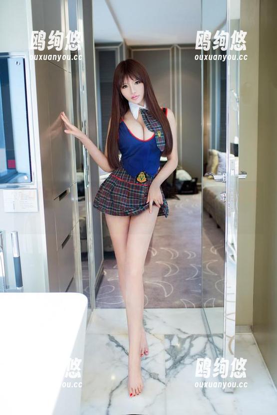 TuiGirl - 照片里的赵纹清，日常也能穿得有点过火？