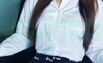 TuiGirl推女郎 - 潘娇娇清纯背后那点俏皮，在图包里透着呢，小心别被迷到哦！