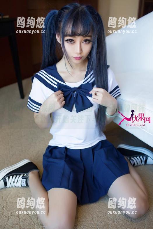 UGirls尤果网 - 精选美图：张栩菲的网袜竟让我开始关注下半身了…
