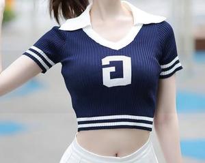Xiuren秀人网 - 九千柒柒为你呈现：内衣与详情的写真集