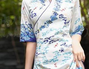 Xiuren秀人网 - 花嫁实录！徐安冉miki私拍图集，婚礼布景里不小心闯入的小野猫