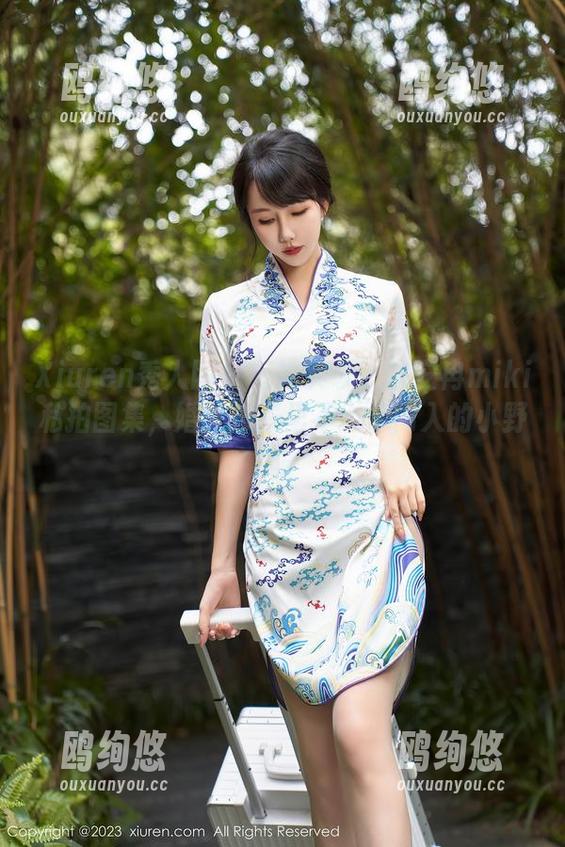 Xiuren秀人网 - 花嫁实录！徐安冉miki私拍图集，婚礼布景里不小心闯入的小野猫