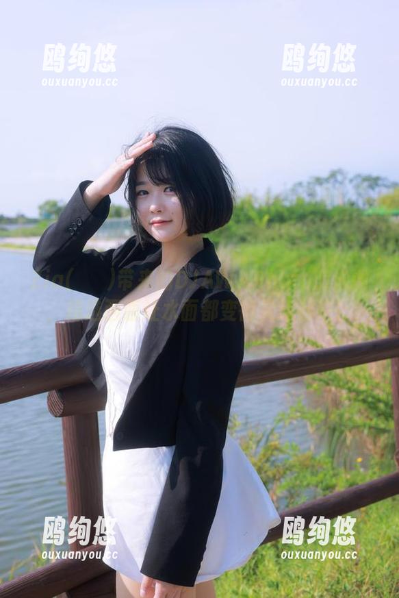 Zia(지아)带来的DJAWAPhoto游泳课，精选画面让水面都变得灵动起来！