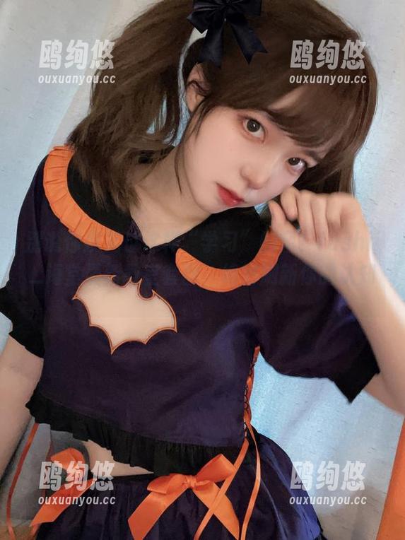 别说你没见过这样“学习”的风！fushii_海堂最新教室套图，绝对刷新你的认知。