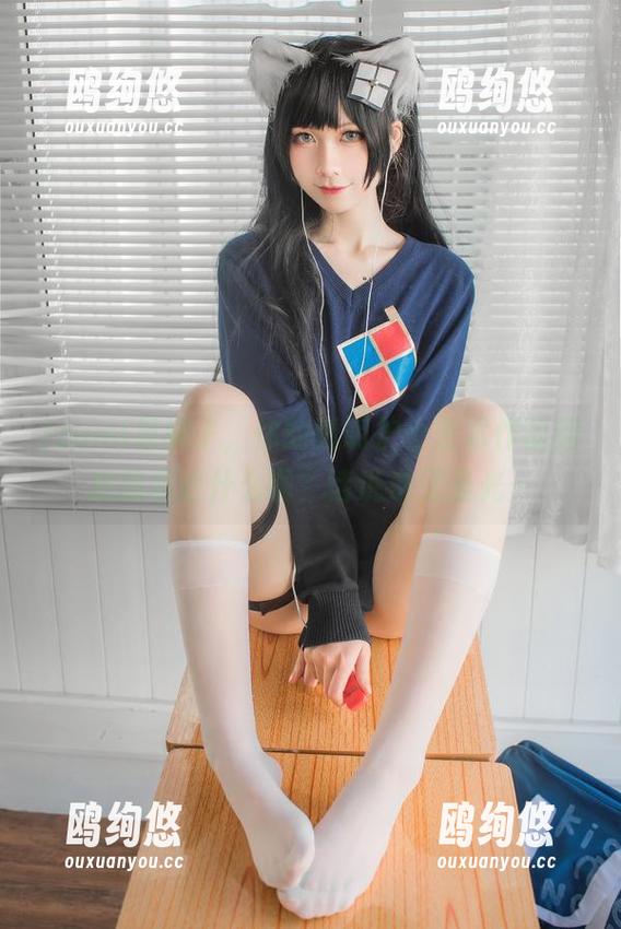 izumi泉桃子，你的透明护士艺术作品到底想表达什么啊？话说这无圣光…