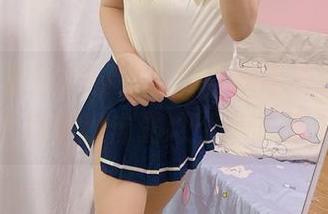 usejan蓝蓝的厨娘写真，果不其然，高清的后期就像是给婴儿吃糖！
