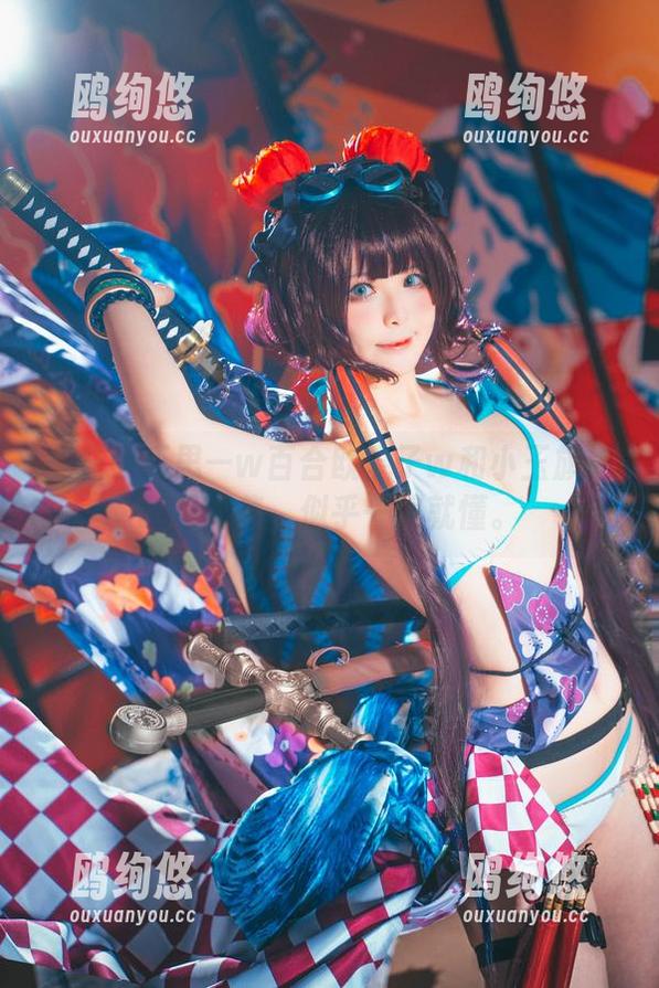一些小巧思—w百合欧皇子w和小玉旗袍的写真集，似乎一眼就懂。