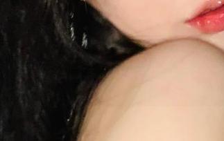 微密圈 - 女人何苦难为女人，不爱笑的赛琳的长腿合集带你感受美好！