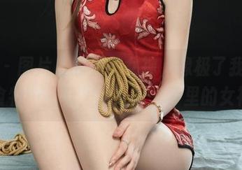 丽柜 - 图片里的兔子女神，像极了我梦中的食物……嗷，我是说，梦里的女神！