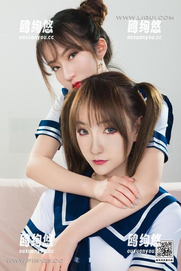 丽柜 - 最近安娜把海边的靓照放出，堪称“冲浪”的反面教材