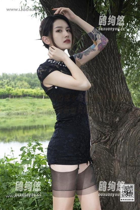 丽柜 - 打开轩轩的修女最新原图，感觉这个双重身份挺有趣的。