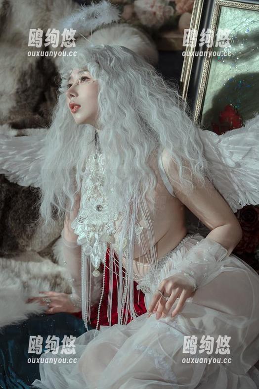 又是一组云溪溪的花嫁照片，感觉每一张都在讲“嫁给我吧”！