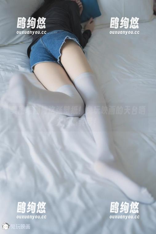 美图墙期待这张壁纸！兔玩映画的天台晒太阳照真可！
