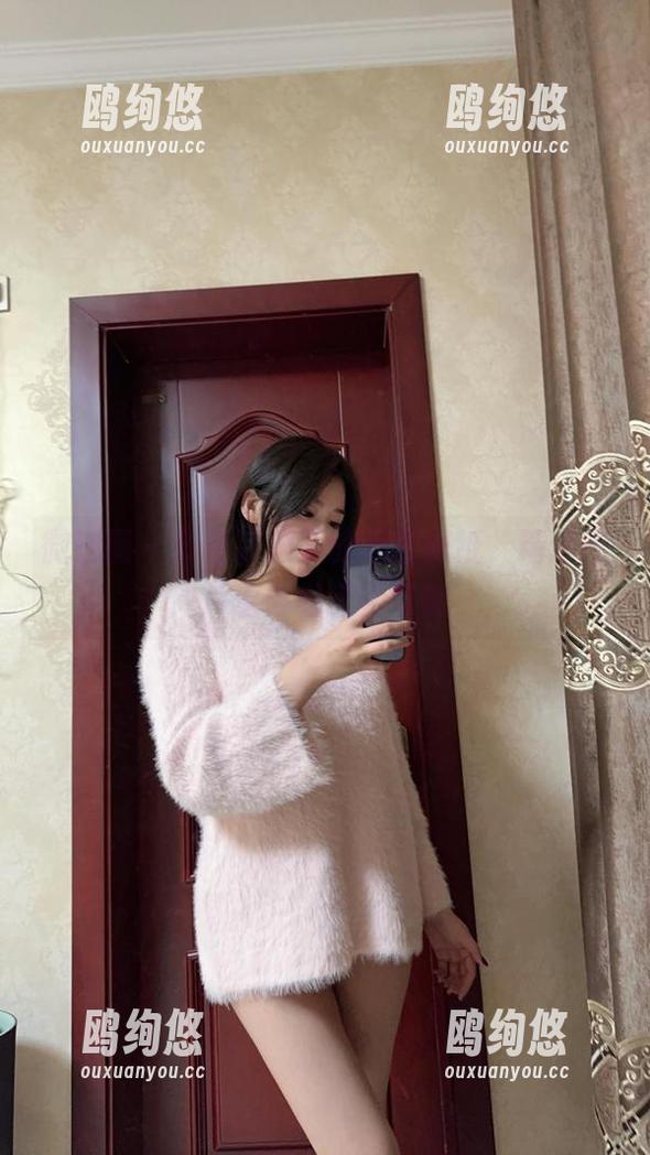 微密圈 - 蓝色制服下的奶宝妹纸，精选图片蕴含着无限可能