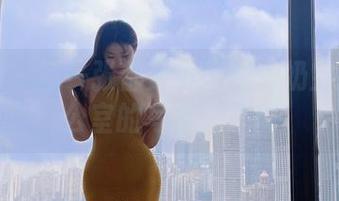 微密圈 - 每一张都是小插曲：奶宝妹纸办公室的写真集呈现