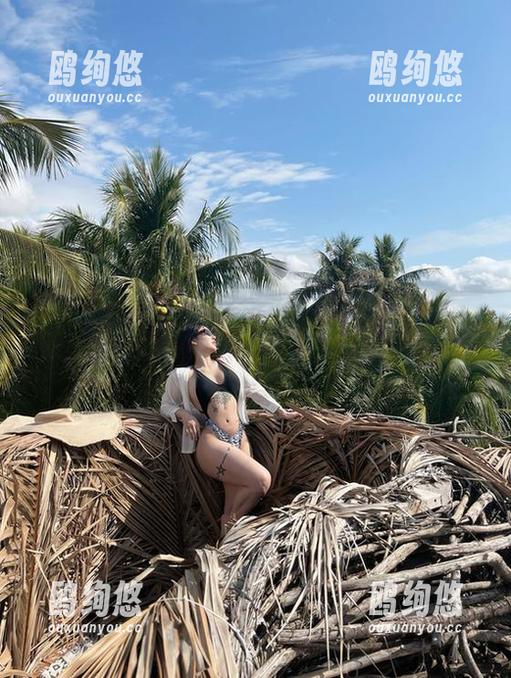 微密圈 - 好家伙，宋昱欣把修女的形象玩得挺花哨，来看看这些美图，估计你也会惊呆。