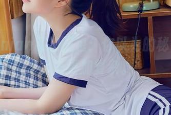 年年Nnian私拍图包：你以为的秘密，实际上更加复杂。