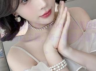 微密圈 - 又被徐莉芝Booty的美图打动了，围绕女孩这主题，每一帧都很催人思考。
