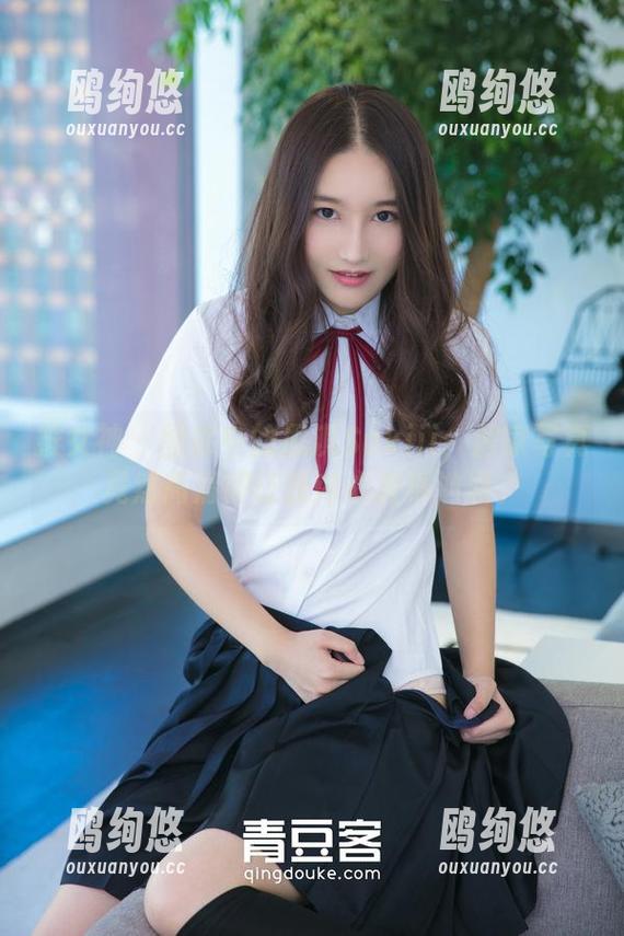 推女神 - 图库中的思淇Sukiii：居家写真竟然高清得让我内心波涛汹涌。
