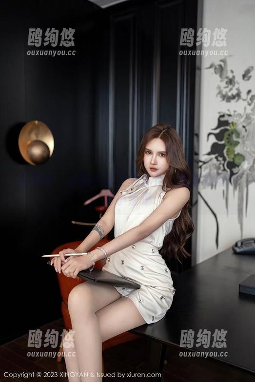 星颜社 - 心妍小公主私房作：黑丝妩媚中的小叛逆