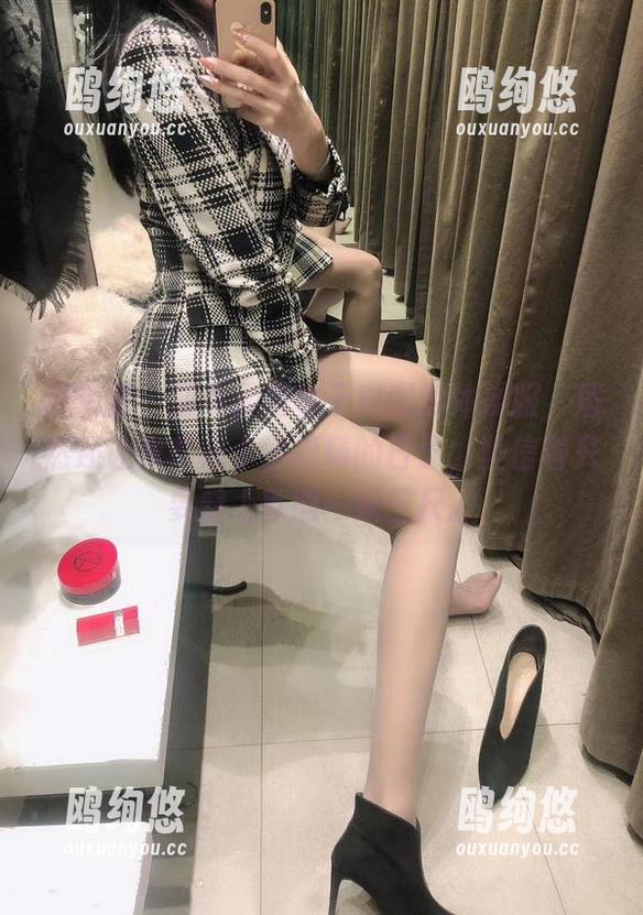 微密圈 - 图集里有林子琳喵的体操服，居然还让我想起小学操场的日子，坚信着只要穿上就能一跃三尺。