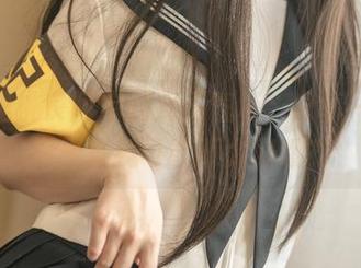 图片里桃良阿宅的女王气场，分享一波，只是直视可能不太好哦？