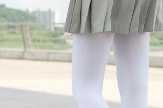 森萝财团 - 为你呈现小奶糕Milky的户外全套：她的美，压得天空都低头