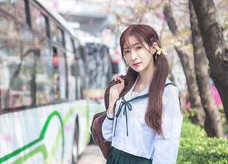 在泳装中发掘高清王羽杉，套图里的美丽甚至都想游出屏幕！