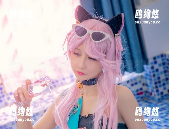 知道瑜伽能这么玩？疾走可可的全套图包等你翻阅
