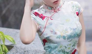 秀人网 - 王婉悠Queen的双人写真，高清效果让我想知道，哪个她更会表现？