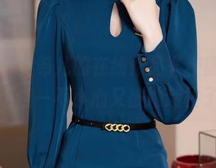 秀人网 - 艾希儿的在线作品《校服》，我是不是一不小心又被她迷住了？