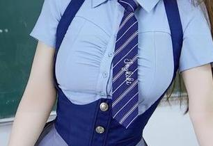 秀人网 - 陈巧蓓isabella的白裙写真集，别想你看得懂的风格！