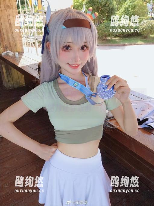 紫氯氯 浸泡在紫氯氯的世界,死库水再加点福利,图片让你眼前一亮!