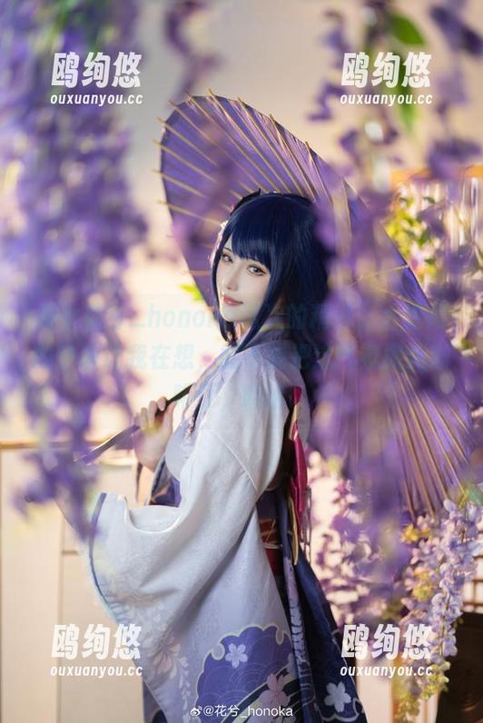 美女花兮_honoka这次的精选，六叠间的宁静让我在想，能不能把这气氛搬到咖啡厅，哈哈。