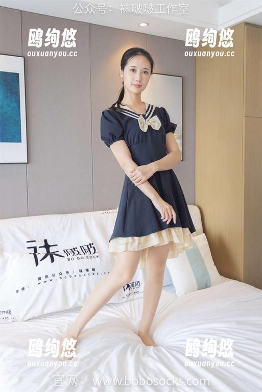 袜啵啵 - 芝士的无圣光写真秀：薄肉丝和脚尖的别样交流。