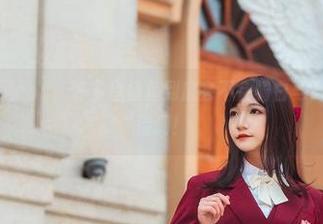 最新款贵族风cos，许多鱼鱼鱼到底会不会骑白马？我们保持期待啊！