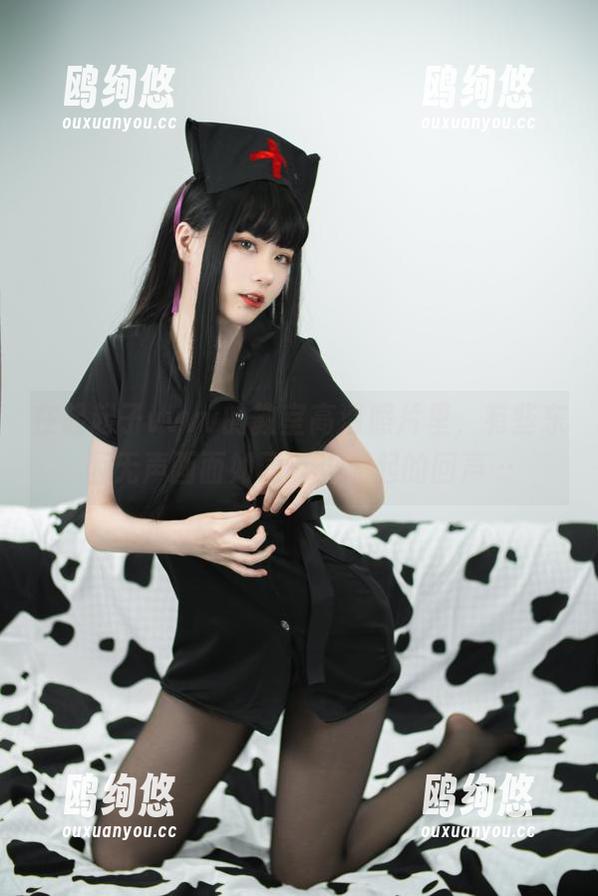 在起起子vvvv的教室高清照片里，有些东西无声画面如同耳边响起的回声…