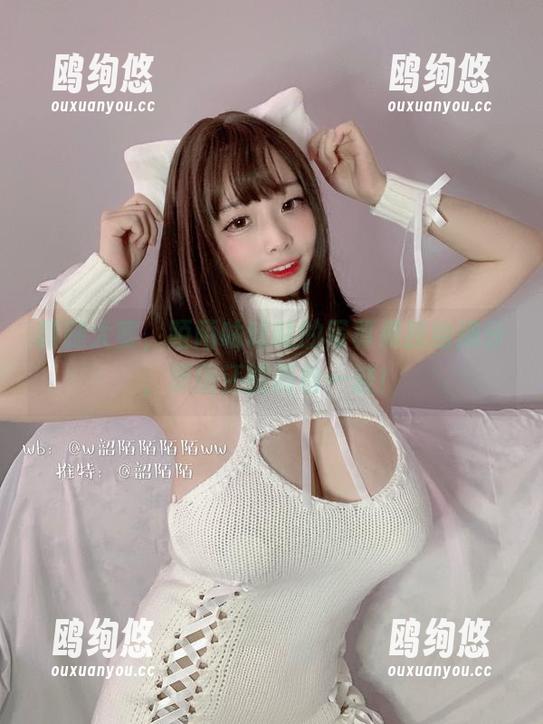 露腿大赛，陌陌咕咕咕的写真集我给满分，原图还能再给一波！